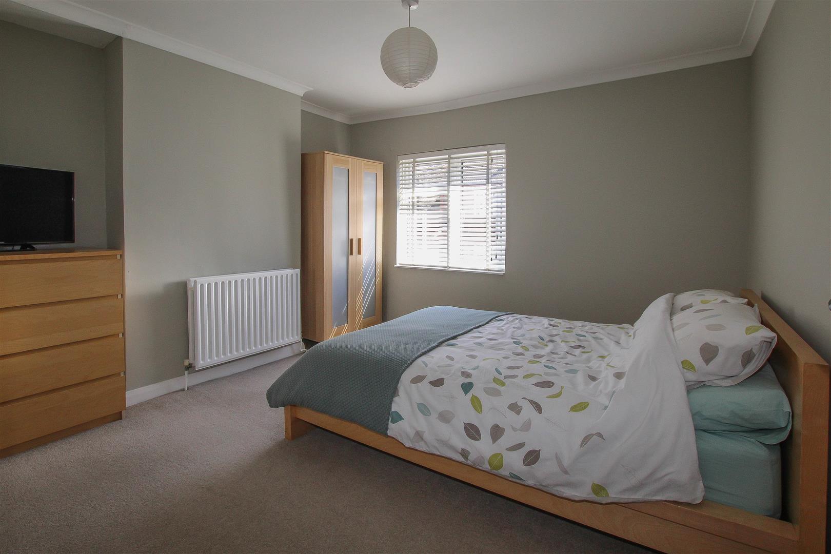 Great Eastern Road, Warley, Brentwood Keith Ashton